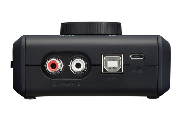 Interfaz de Audio Zoom U-22